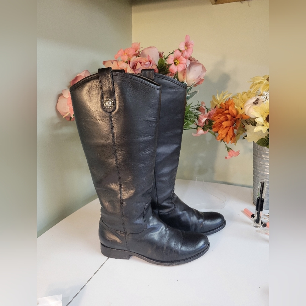 Frye Melissa leather riding boots. Gorgeous 7 - Picture 1 of 10